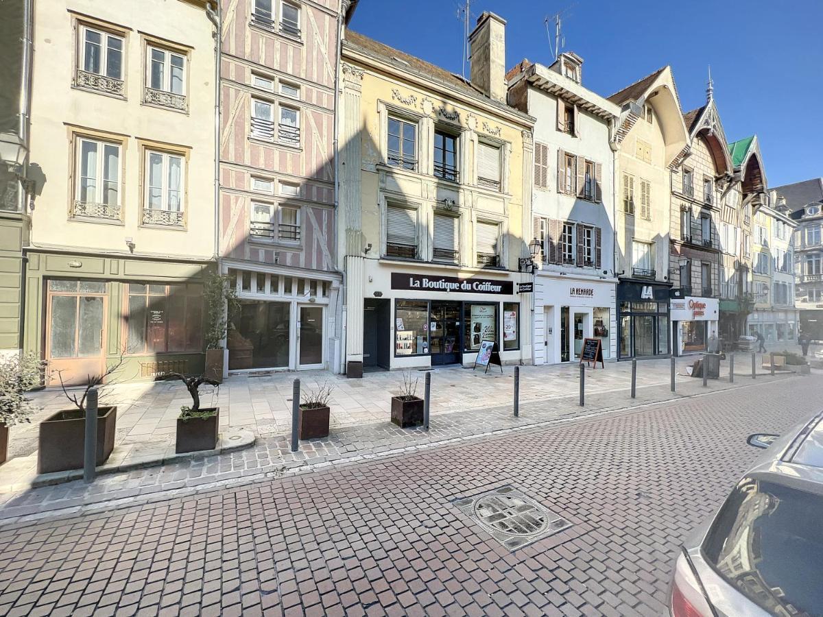 Les Terrasses Du Bouchon Lejlighed Troyes Eksteriør billede
