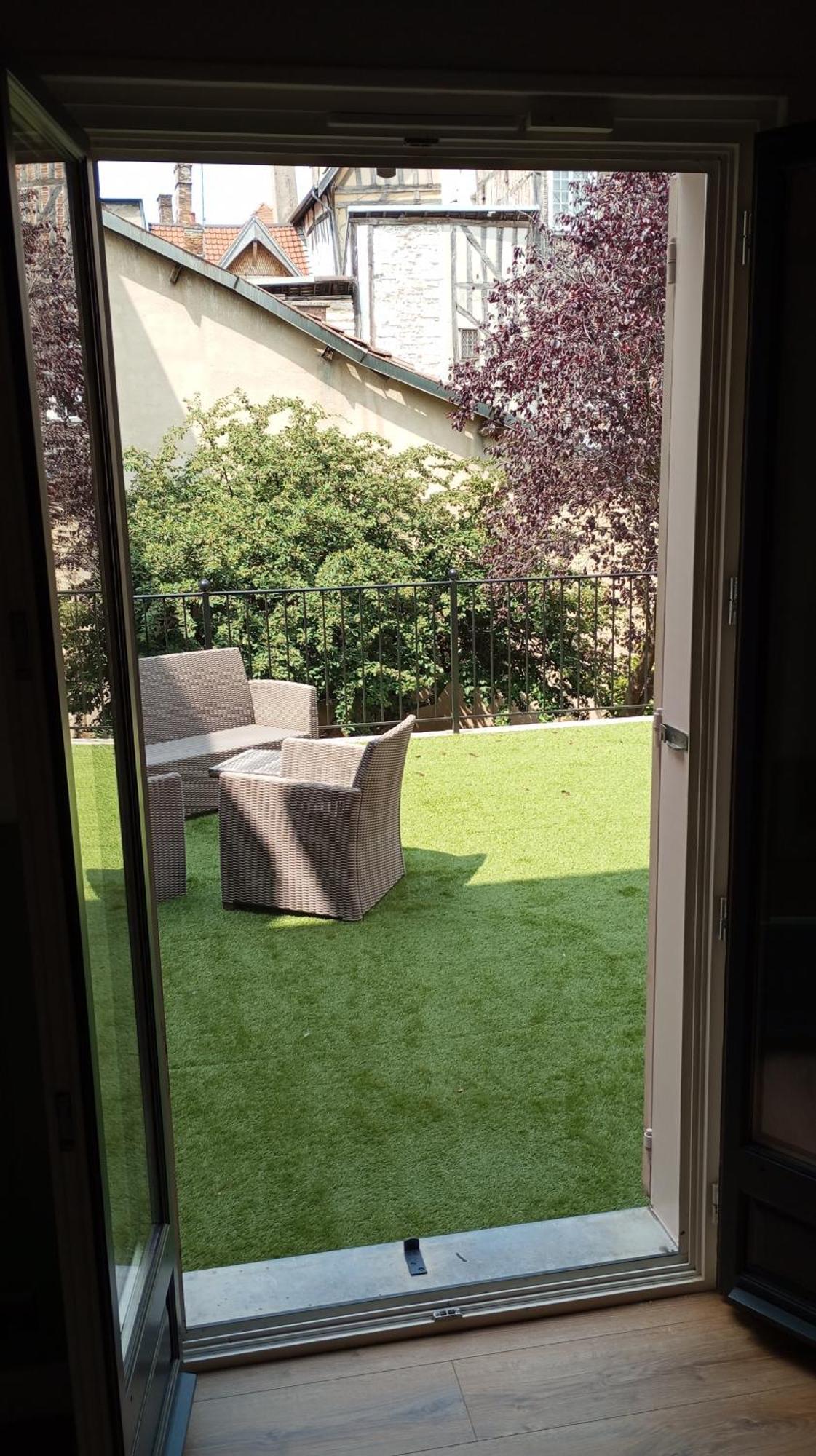 Les Terrasses Du Bouchon Lejlighed Troyes Eksteriør billede